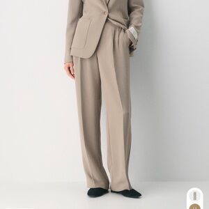 Aritzia Effortless Pant New